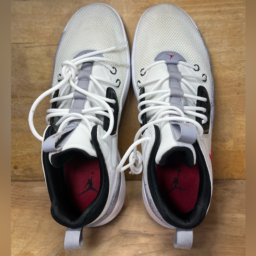 Nike Jordan DNA Mens Size 12 Shoes Sneakers Gray/Black/Red/White AO1539-103 - Picture 6 of 8